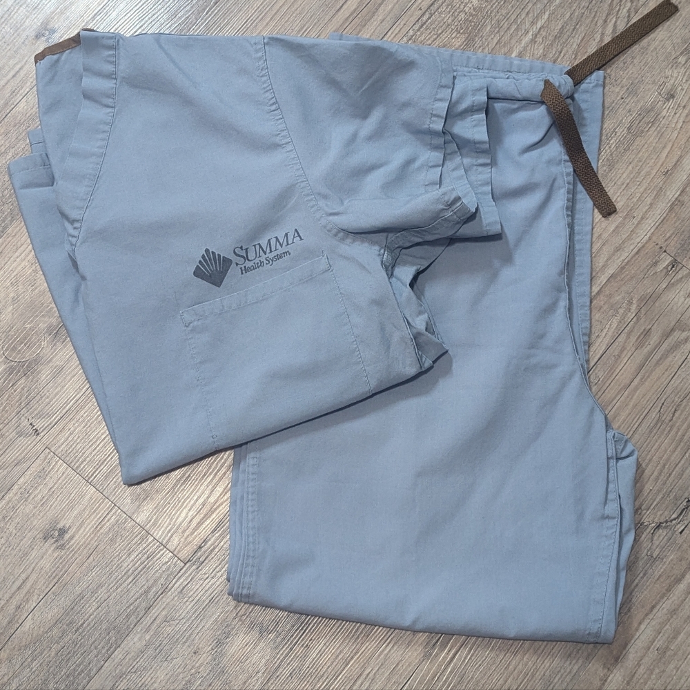 Summa Healthcare Scrubs Set Size Medium
